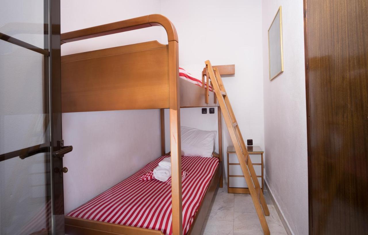 Kostas Studios Skála Marión Buitenkant foto